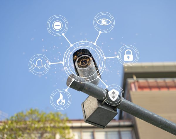 Surveillance CCTV at the ceiling outside the office building, the smart camera can record video day and night. This will keep you safe from digital thieves, explore the anti-theft system.