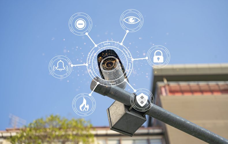 Surveillance CCTV at the ceiling outside the office building, the smart camera can record video day and night. This will keep you safe from digital thieves, explore the anti-theft system.